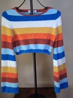 Charlie Holiday Women’s Striped Cropped Sweater; Size 2